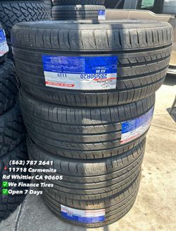 285/50/20 Atlander Set of Tires Installed and Balanced Set de Llantas Nuevas Instaladas y Balanceadas