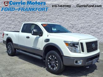 2017 Nissan TITAN XD