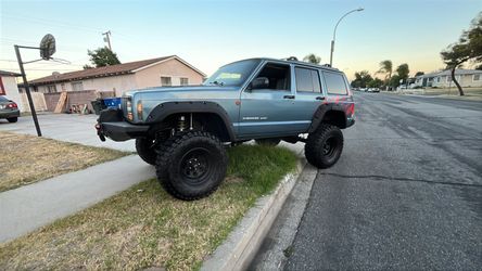 1999 Jeep Cherokee