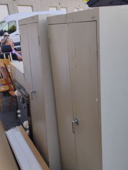 STORAGE LOCKERS