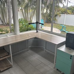 Corner Desk with 2 Monitor Stand
