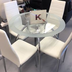 New Round Dining Table 35”round With Chairs We Finance $39 Initial Payment Sets Available In 4 Colors
