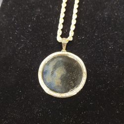 10k Picture Frame Pendant