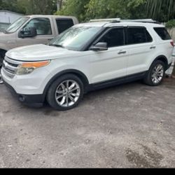 2011 Ford Explorer