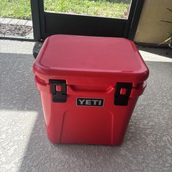 Yeti Roadie 24 Rescue Red