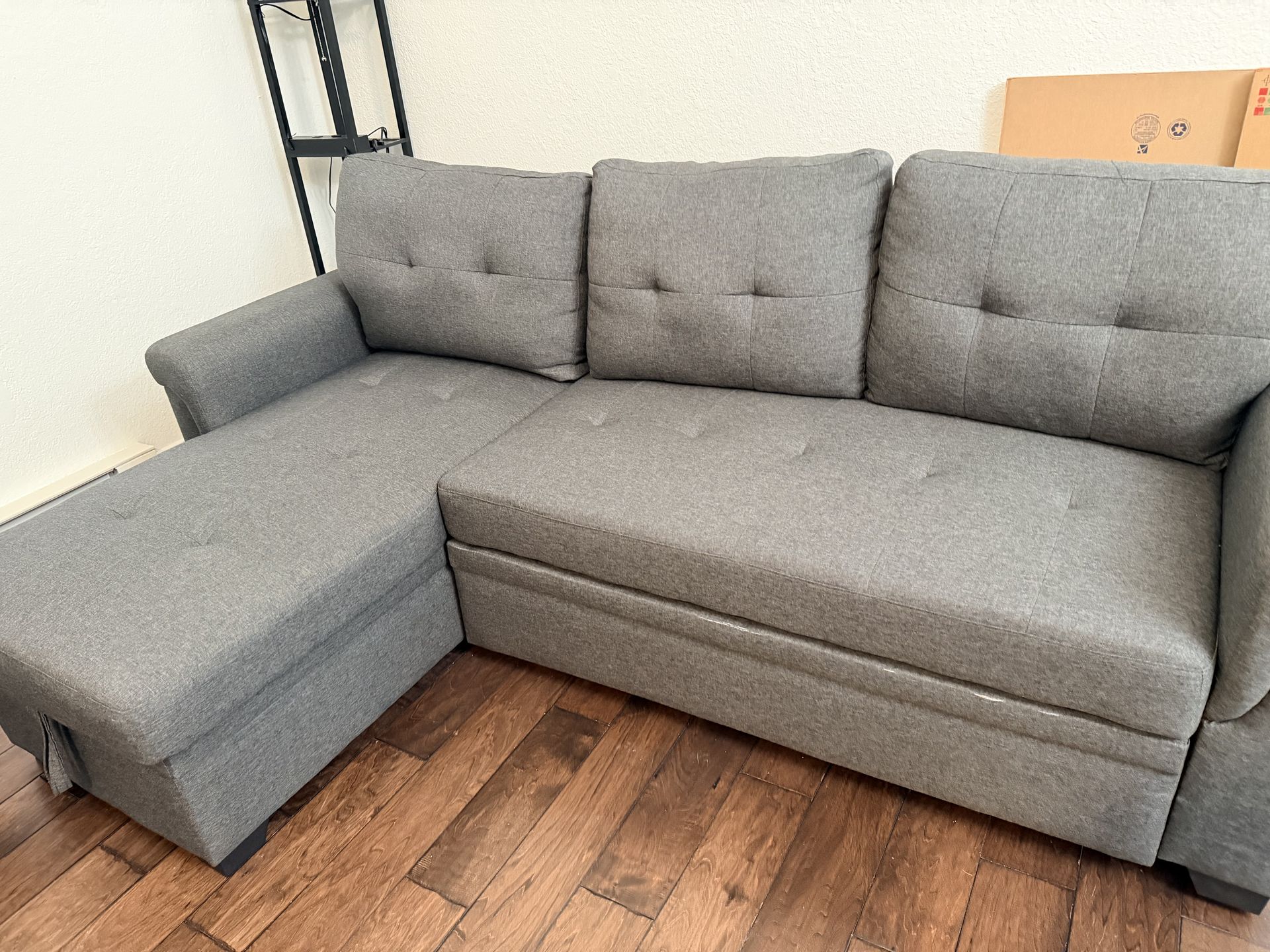 Cozy Sectional Sofa wd Storage Chaise & Pull-out sleeper