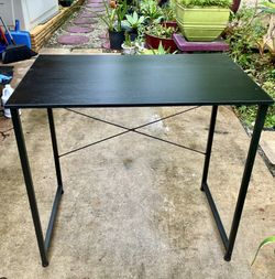 31” Home Office Writing Desk with X-Shaped Metal Frame: 31”W x 19.75”D x 29.8”H