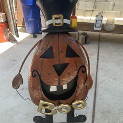 Halloween Tin Pumpkin 