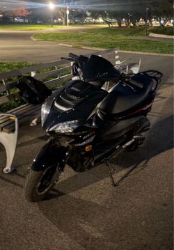 fly BEST moped/pasola