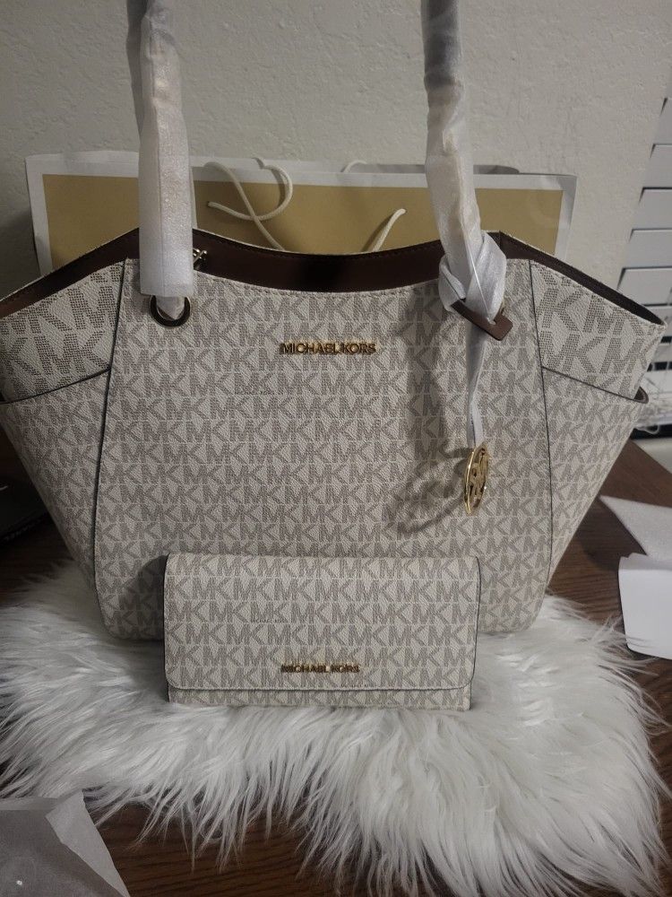 Mk Tote Bag With Wallet
