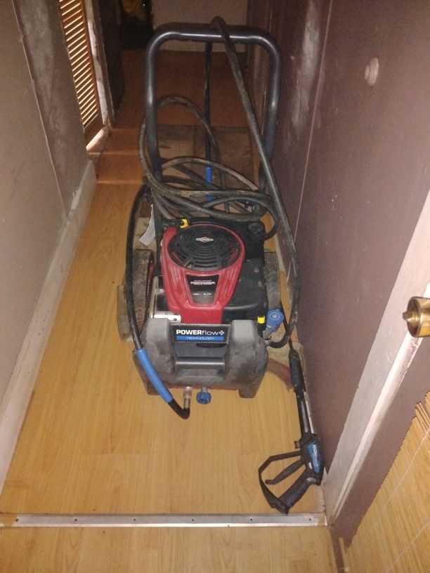 Pressure Washer 