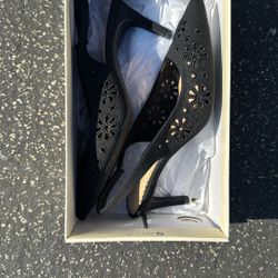 Black kitten Heels Size 7