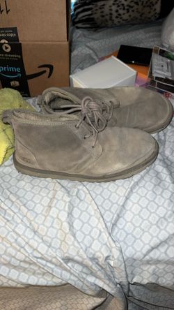 Men Size 9 Uggs