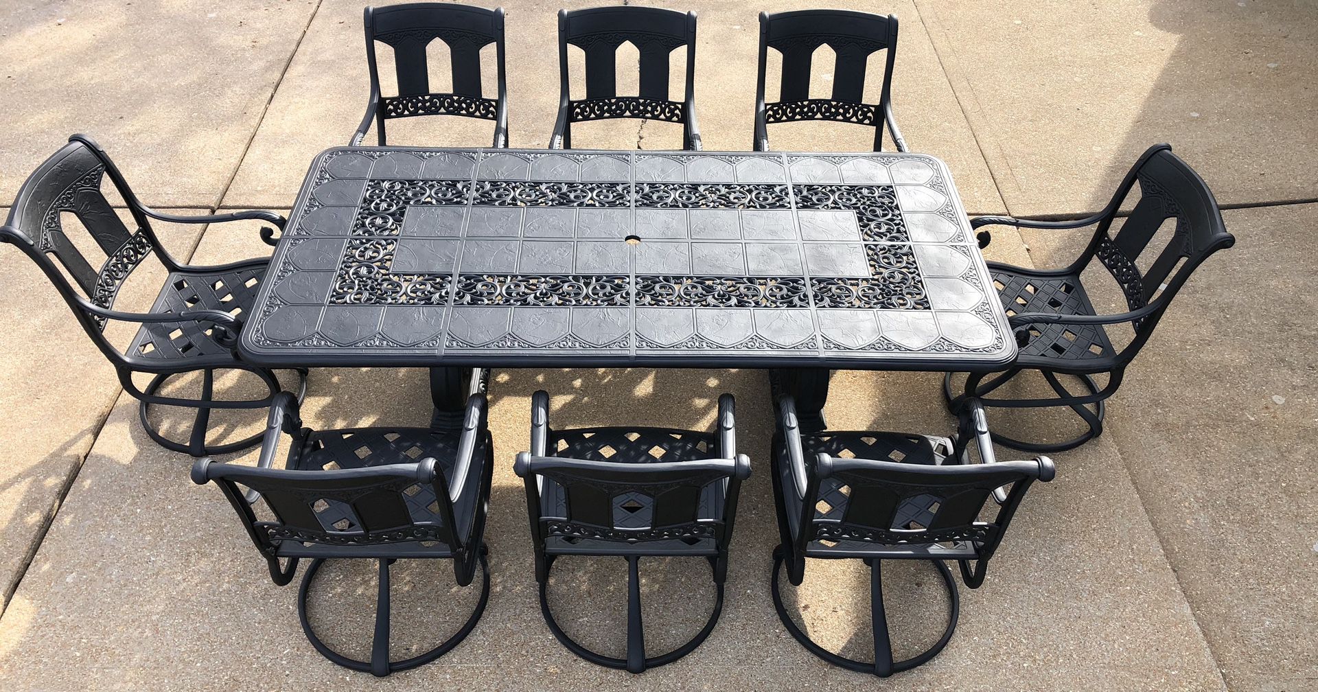 Hanamint Saint Moritz 8 Seat Outdoor Patio Furniture Dining Set Table And 8 Chairs High End Cast Aluminum Patio Set