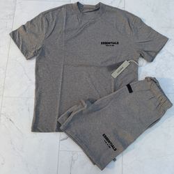 ESSENTIALS FEAR OF GOD