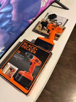 BLACK+ DECKER GC180118 v, Destornillador de Taladro Inalámbrico de 1.5Ah, 24 Torques, 750 RPM