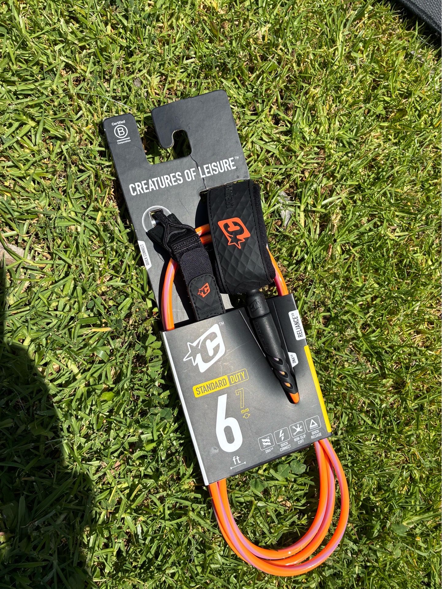 Surfboard leash