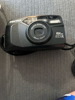 Pentax IQZoom EZY-R 35mm Film Camera