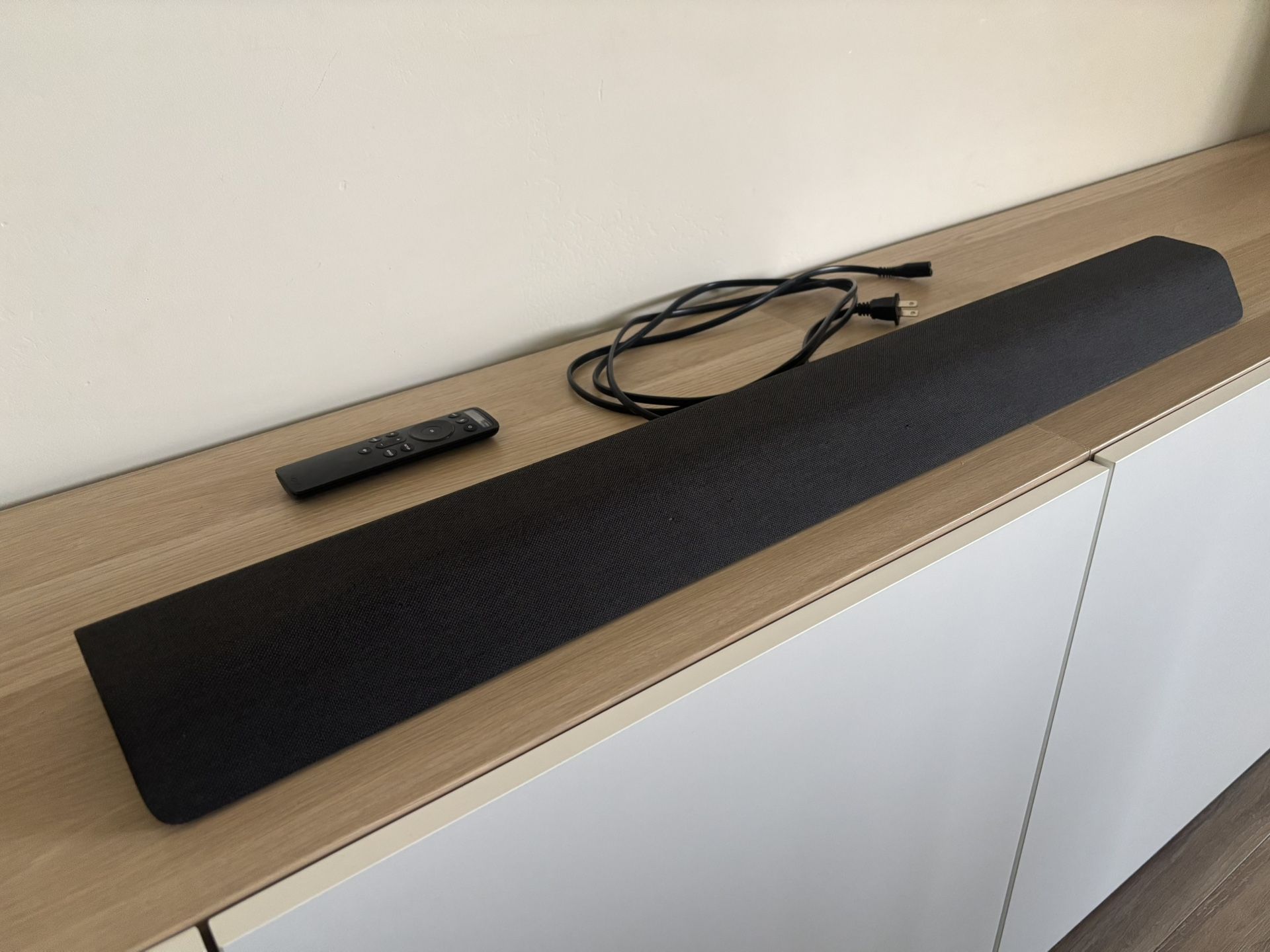 SOUNDBAR - 36” VIZIO 2.1 Channel Soundbar with Built-in Dual Subwoofers