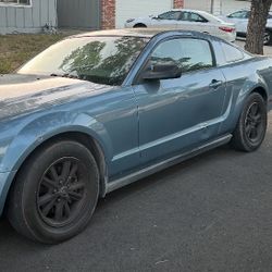 06 Mustang 
