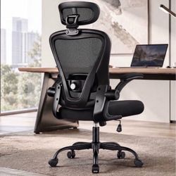 Office chair ( brand new)
