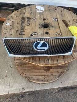 2006 Lexus is250 base and grille