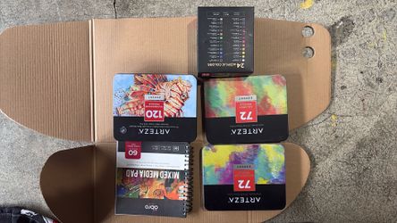 Arteza Art Bundle