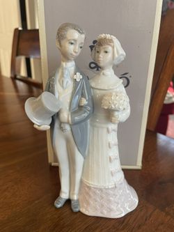 Lladro Vintage Wedding Couple 