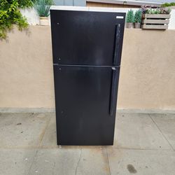 Insignia Refrigerator 18cu Ft 30x30x66🚨👍3 MONTHS WARRANTY