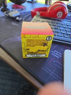 Minecraft McDonald's Gold Block
