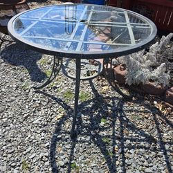 Wrought Iron Patio Table + 4 Chairs