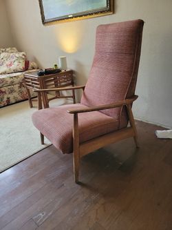 Mid Century Recliner