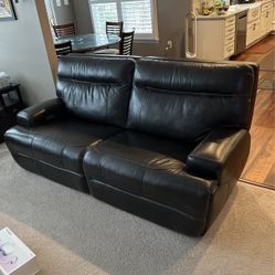 Regis 3 Large Seat Power Sofa Haverty 