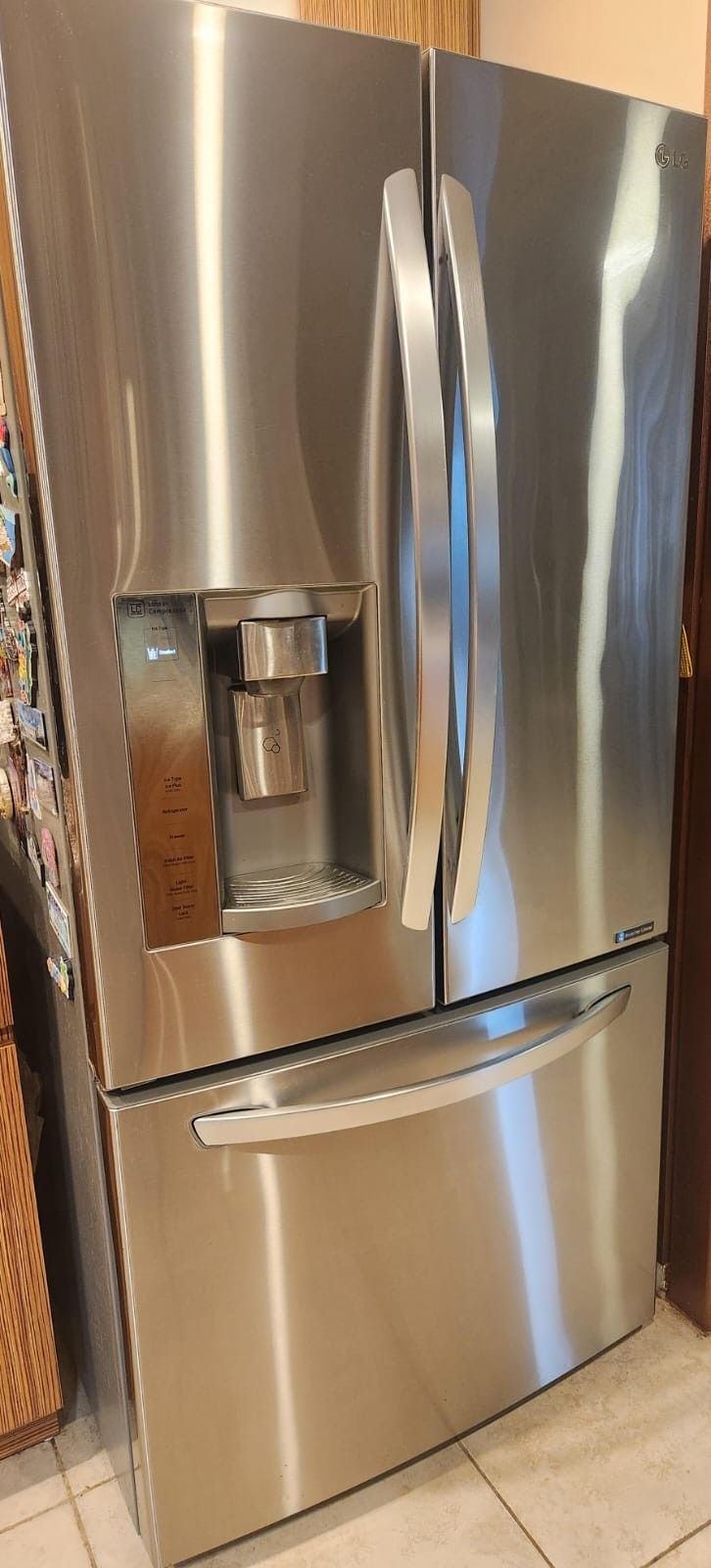 Refrigerator 33in.Wide