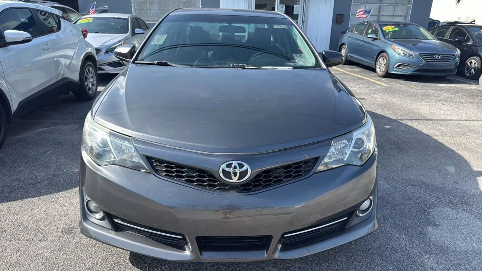 2014 Toyota Camry SE