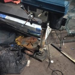 Drill Press For A Hundred Bucks Works Great There's Nothing Wrong With It I Just Need The Money I'll Pick It Up From Somebody I Do Scrapping