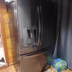 LG Refrigerator Free doesn't Work 