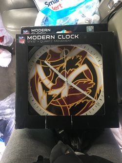 Brand new redskins clock