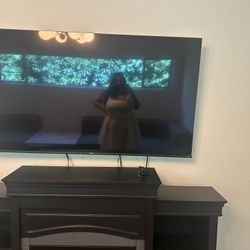 65” Hisense Smart TV With Roku