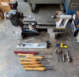 Delta mini wood lathe