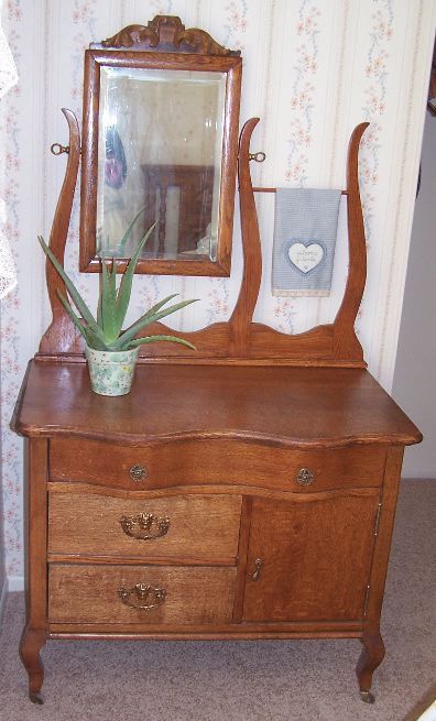 Antique Hotel Wash Stand,All Products : American Fashion Style Bags On Sale
