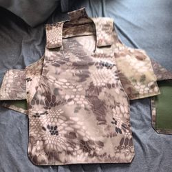  Camo Plate Carrier Vest 