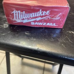 Milwaukee 48-01-7016 9 in. Fleam Ground Sawzall Blade 100 Pk    NEW!