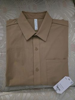 STYLUS Brand From JCpenney Men's Shirt Size Small.