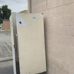 free 1door Freezer  Not Working 