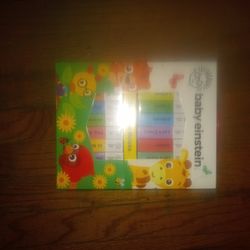BABY Einstein 