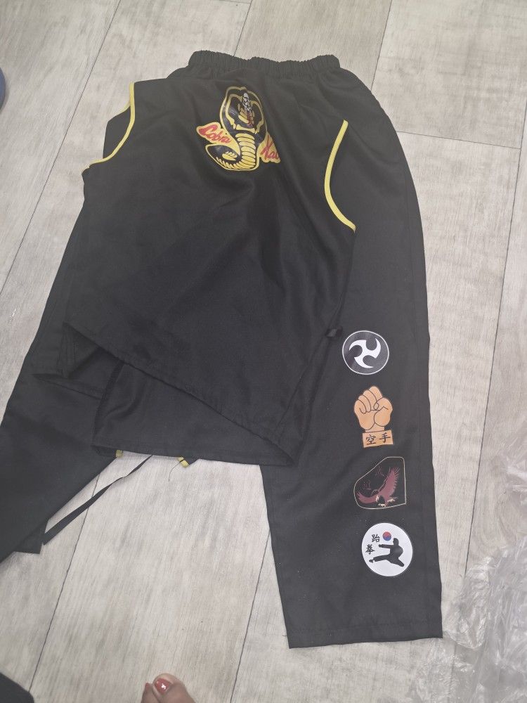 Costume