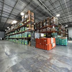 Pallet Racks Beams Uprights Instock New & Used Pallet Racking Teardrop Forklift Export Install