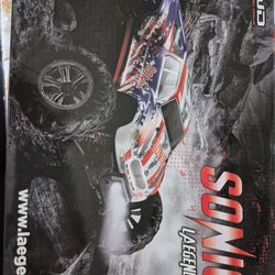 ControlLAEGENDARY Sonic 1:16 Scale RC Remote Control 4x4 Car, Up to 25 MPH, Patriot