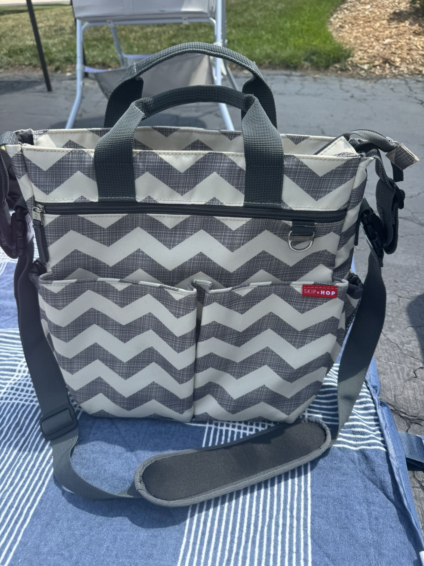 Skip hop Diaper Bag
